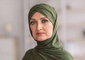 Fatima (38): “Ik trouwde met mijn ex-schoonvader om voogdij over mijn kinderen te houden”