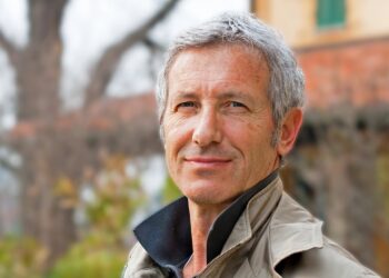 Ronald (52): “Ik ben gestopt met cadeautjes kopen voor mijn kleinkinderen, ze waarderen het toch niet.”