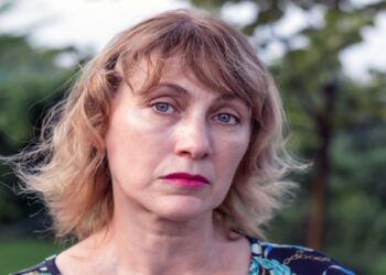 Catherine (58) werd verliefd op jonge Ghanees en verloor al haar spaargeld