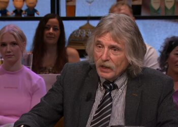 AD haalt uit naar tv-praters: ‘Niemand zo storend als Angela de Jong!’