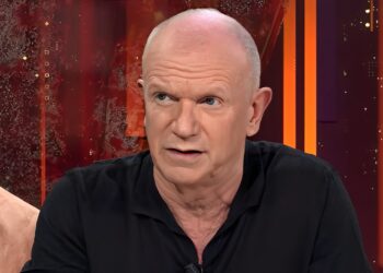 Longartsen woedend op Evert Santegoeds om advies naar Freek Rikkerink: ‘Hoe haal je het in je stomme kop!’