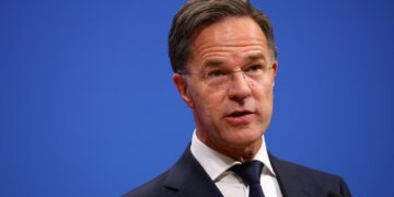 Schoof verspreekt zich: NAVO wil norm voor defensie-uitgaven optrekken tot 5 procent tegen 2032