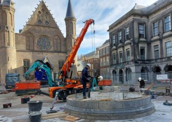 Nieuwe vertraging renovatie Binnenhof en zoveel gaat het de schatkist kosten
