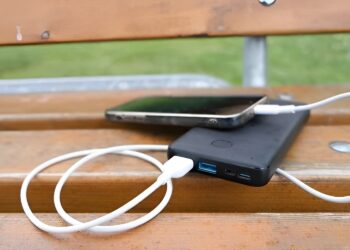Dringende terugroepactie Fabrikant powerbanks: “Zeer groot risico op brandgevaar”