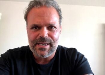 Nieuwe schoonvader van André Hazes heeft een bizarre mening over André