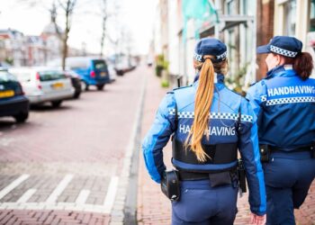 BOA’s delen krankzinnige boete uit aan 80-jarige vrouw: ‘Dit kan echt niet!’