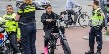 Politie grijpt in en haalt fatbikes van de straat: “De maat is vol”