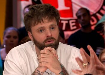 Oud-staatssecretaris geeft Tim Hofman een klap bij BOOS-confrontatie: camera kapot, chaos compleet!