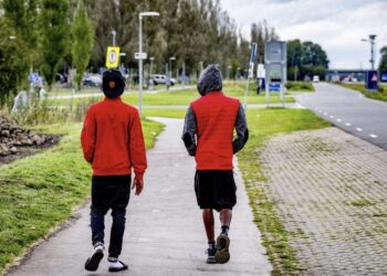 Asielbroers weigeren sociale huurwoning en worden meteen keihard aangepakt