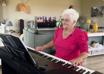 Orgel Joke in tranen na indrukwekkend optreden op Zwarte Cross