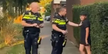 Agenten grijpen 13-jarige etter stevig in de kraag: ´Wie niet horen wil, moet voelen´