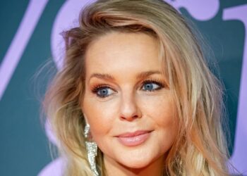 Chantal Janzen op heterdaad betrapt