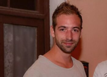 Onvoorstelbaar familiedrama: familie verliest twee broers bij motorongelukken, derde broer raakt zwaargewond