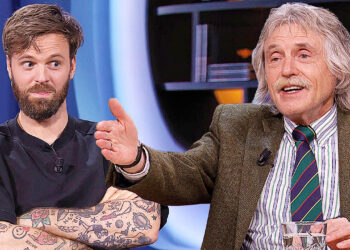 Tim Hofman verbaasd heel Nederland met opvallend gedrag tijdens ontmoeting met Johan Derksen