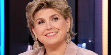 Angela de Jong staat voor lul: ‘Ze moet weer tv-columnist worden.’