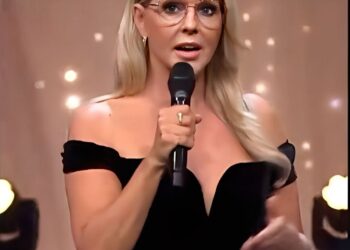 Chantal Janzen haalt genadeloos uit naar Fleur Agema en maakt haar belachelijk