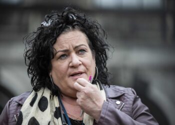 Caroline Van der Plas (BBB) uit haar mening over aantallen asielzoekers ‘maatschappij-ontwrichtend’