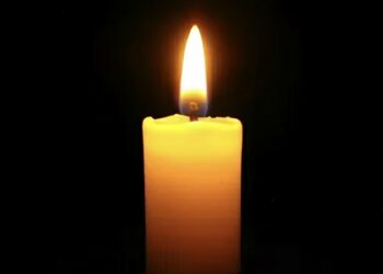 Bekende zanger en stemacteur (68) overleden