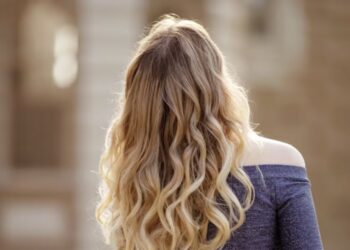 Deze grote tv-ster gaat per direct van de buis: ‘Niet meer gewenst!’