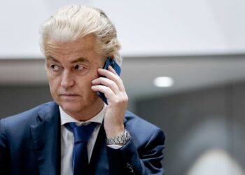 Dit is hoeveel Wilders verdient en zijn bizarre vermogen