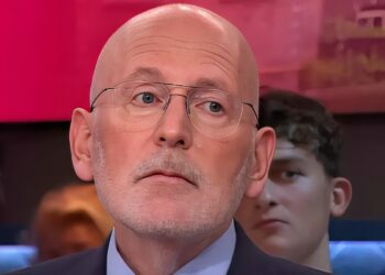 Enorme ophef rond Frans Timmermans dit kan hem de verkiezingen kosten