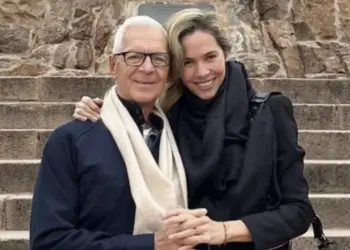 Elina (30) is verliefd op 76-jarige multi-miljonair: “Ik val op zijn innerlijk”