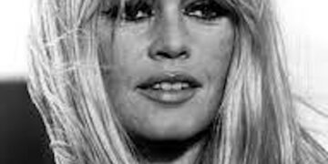 Brigitte Bardot (91) opnieuw met spoed naar ziekenhuis gebracht vanwege ’ernstige ziekte’