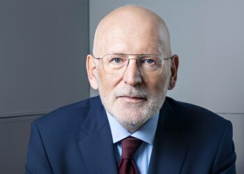 Timmermans komt niet opdagen bij hoorzitting over lobbyschandaal