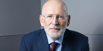 Timmermans komt niet opdagen bij hoorzitting over lobbyschandaal