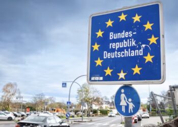 Woede aan de grens: Duitse politie zet tientallen migranten zomaar af in Nederland