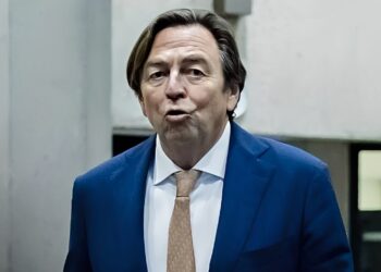 D66-informateur Hans Wijers stapt per direct op na uitlekken heftig appbericht