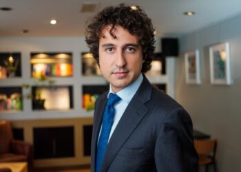 Nederland reageert woest op Jesse Klaver: “Hij doet precies wat hij anderen verwijt!”
