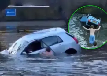 Deze student (23) is een held! Zonder twijel springt hij het ijskoude water in!