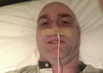 Deze man misleidde familie voor €390.000 en deed alsof hij ziek was