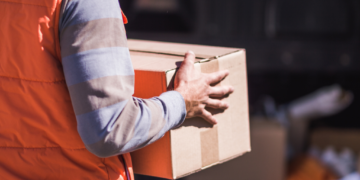 Boete dreigt bij niet aanwezig zijn tijdens bezorgmoment