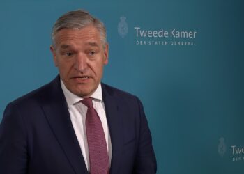 Informateur Sybrand Buma ziet op dit moment nergens steun voor: ‘Opnieuw naar de stembussen?’