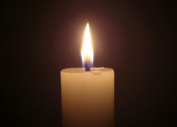 Tragisch nieuws: Acteur en komiek Hans Otjes op 78-jarige leeftijd overleden