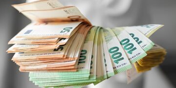 Werken naast je AOW? Zorg dat je op de hoogte ben van deze (belasting)regels in 2026