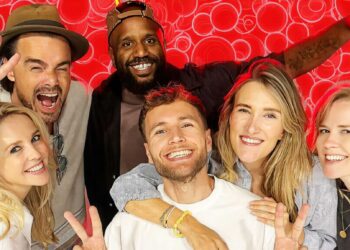 The Voice-kijkers uiten massaal kritiek op dezelfde hoofdrolspeler: ‘Vreselijk irritante coach!’