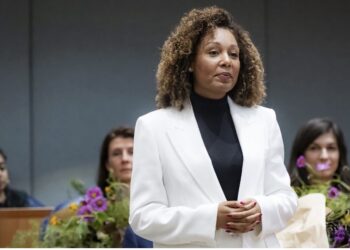 D66’er vertrekt plotseling uit de Kamer – dit ging er mis