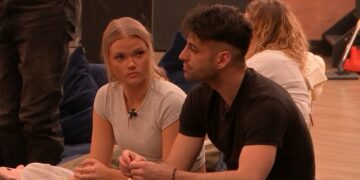 Kijkers geschokt na harde woorden van Salars moeder over Mercedes