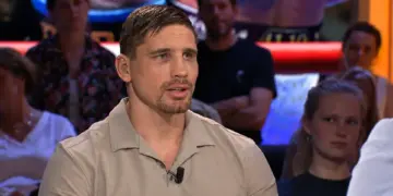 Rico Verhoeven gespot met nieuwe vriendin en ze is een hele bekende