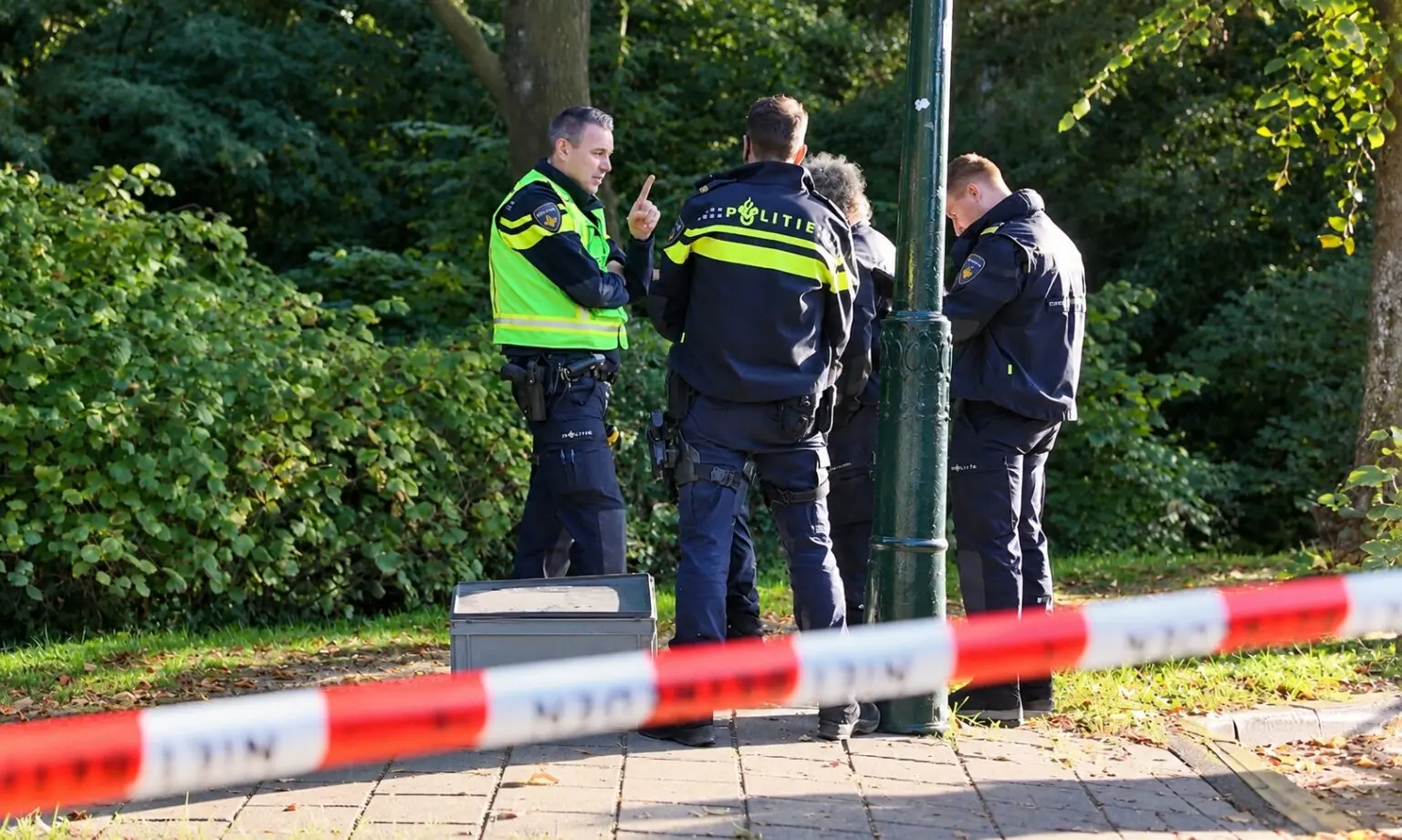 Lichaam van bekende oud politicus gevonden in sloot