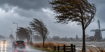 Weerman waarschuwt voor zware storm Austen: ”Blijf in deze provincie binnen”