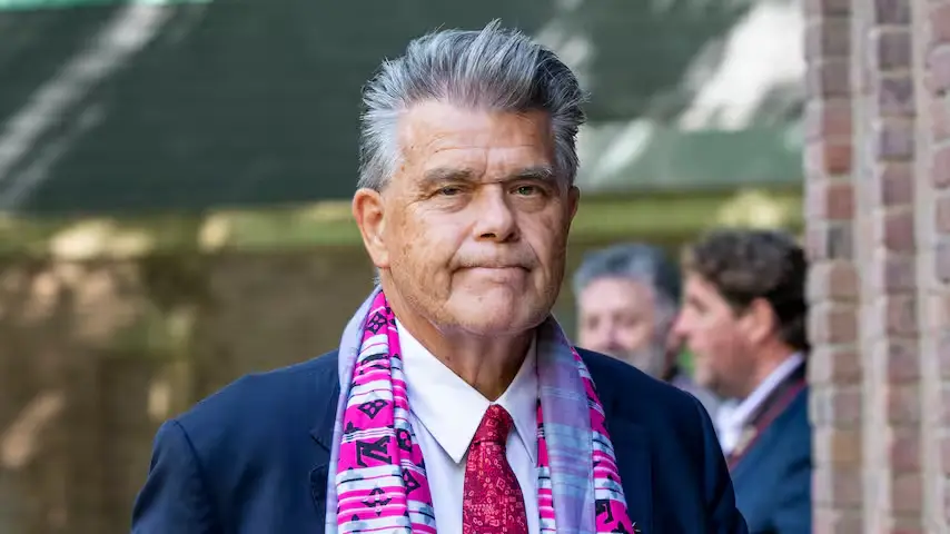 Emile Ratelband geeft na wekenlange zorgen eindelijk teken van leven, maar zijn boodschap roept vragen op