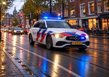Meerdere zwaargewonden bij ernstig ongeluk met schoolbus vol kinderen