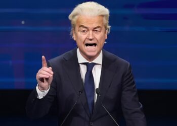 Wilders roept gemeenten op asielopvang te blokkeren na afwijzing PVV-motie